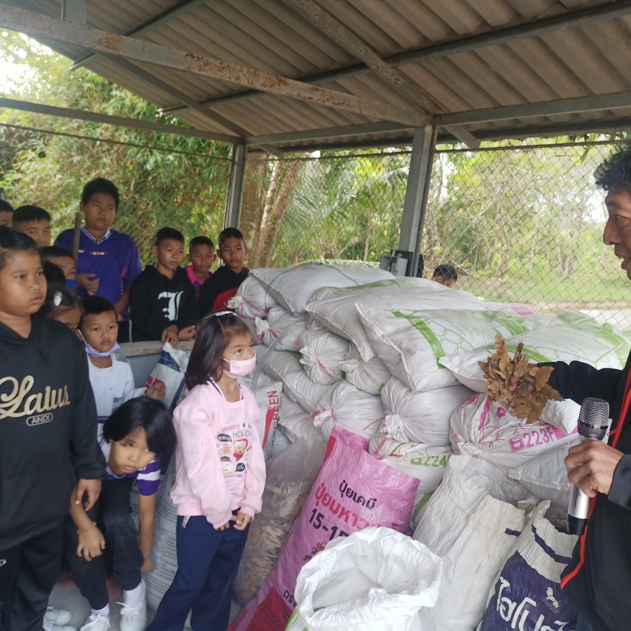 title - โครงการฝึกอบรมนักเรียน หลักสูตร การพัฒนาระบบงานเกษตรในโรงเรียน เพื่อพัฒนาและเพิ่มศักยภาพเด็กและ เยาวชนในเขตปฏิรูปที่ดิน ภายใต้โการเพิ่มศักยภาพระบบงานเกษตรภายใต้แผนพัฒนาเด็กและ เยาวชนในถิ่นทุรกันดาร ปีงบประมาณ พ.ศ. 2568